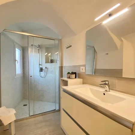 Casa Rosa Tre- 45 Quadratmeter Und Parkplatz By Interhome Apartamento *