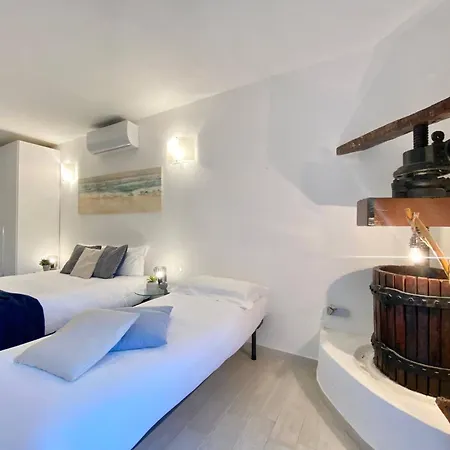 Casa Rosa Tre- 45 Quadratmeter Und Parkplatz By Interhome Apartment Rapallo