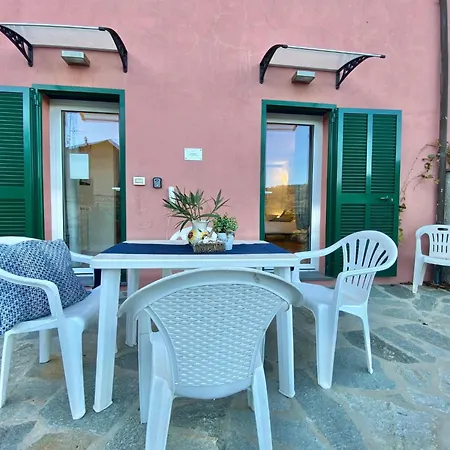 Apartment Casa Rosa Tre- 45 Quadratmeter Und Parkplatz By Interhome Rapallo