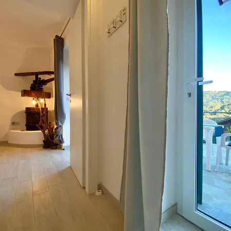 Casa Rosa Tre- 45 Quadratmeter Und Parkplatz By Interhome