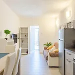 Apartamento Casa Rosa Tre- 45 Quadratmeter Und Parkplatz By Interhome